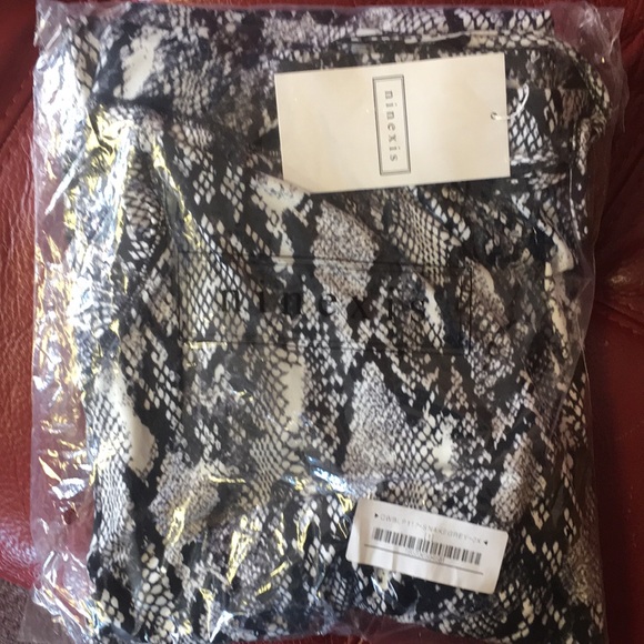 Snakeskin Print Lightweight Joggers - Picture 8 of 8